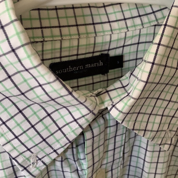 Southern marsh button down small - Picture 2 of 4